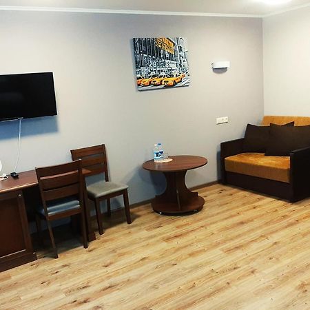 Tourist Hotel Harkiv Exterior foto