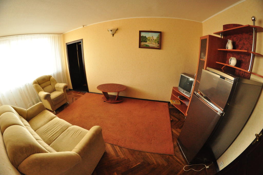 Tourist Hotel Harkiv Cameră foto