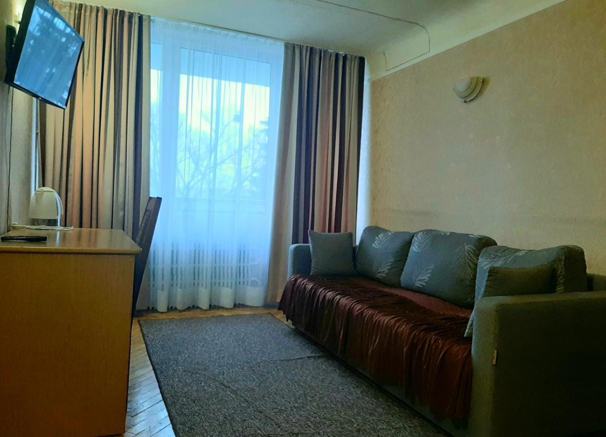 Tourist Hotel Harkiv Exterior foto