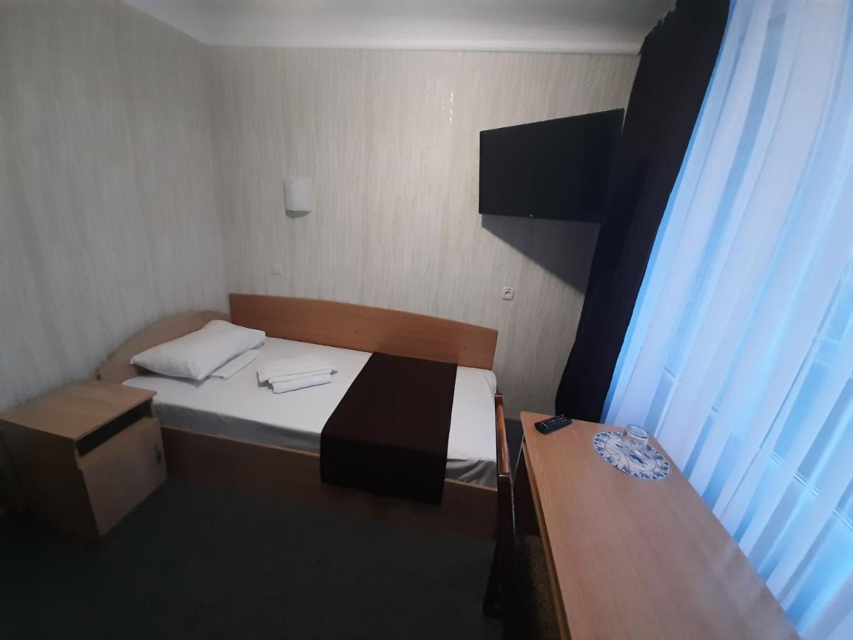 Tourist Hotel Harkiv Exterior foto